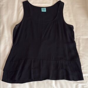 Women's Black Sleeveless Top